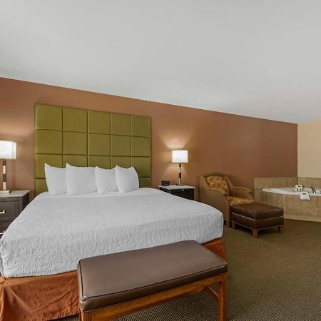 Best Western Plus Country Inn & Suites Dodge City Exterior foto