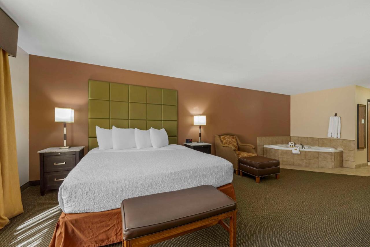 Best Western Plus Country Inn & Suites Dodge City Exterior foto