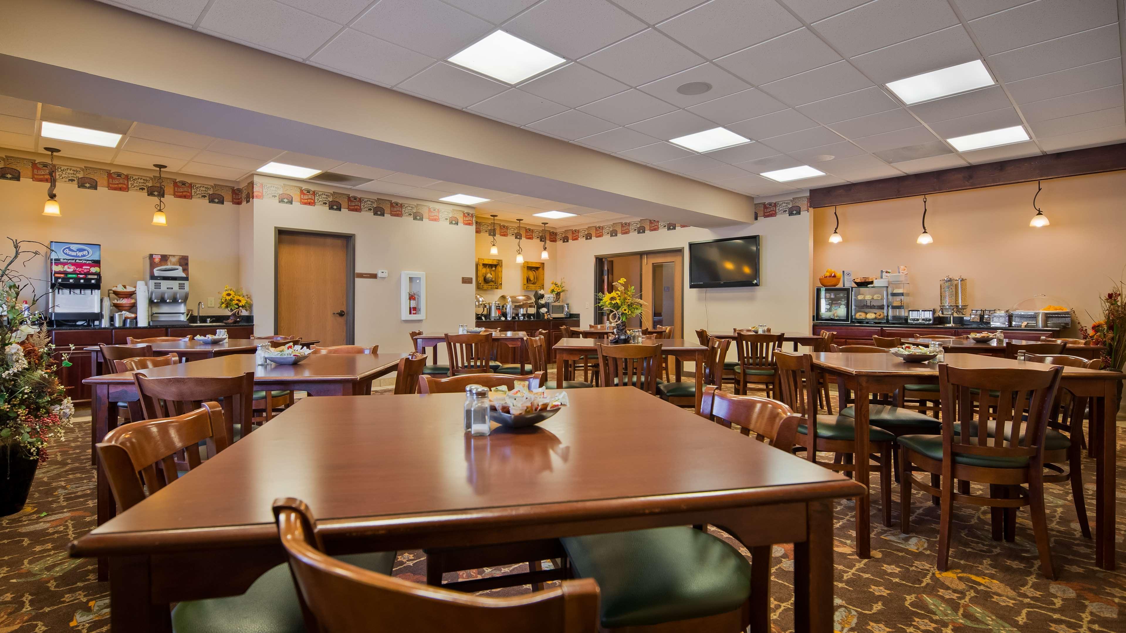 Best Western Plus Country Inn & Suites Dodge City Exterior foto